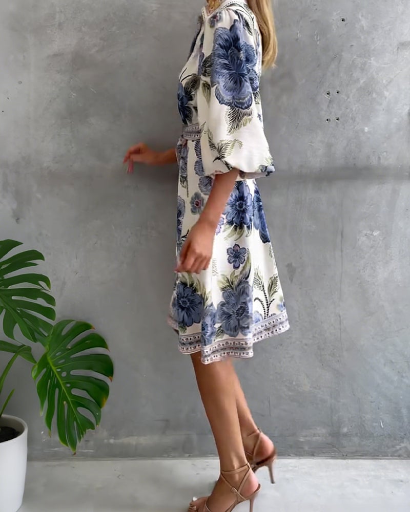 Vestido Estampado Línea A – Elegancia Fluida