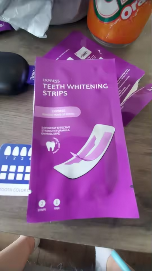 AuraBright – Tiras blanqueadoras de dientes avanzadas PAP+