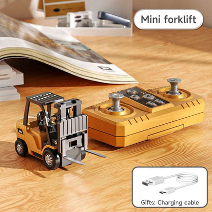 TitanSite – Interaktives Set aus RC-Bagger, Muldenkipper & Gabelstapler