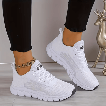 Strider — Sportlicher Mesh-Sneaker mit segmentierter Sohle