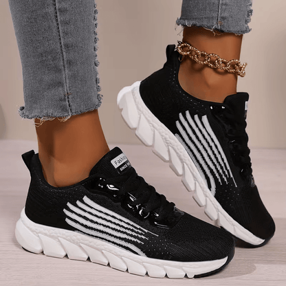 Strider — Sportlicher Mesh-Sneaker mit segmentierter Sohle