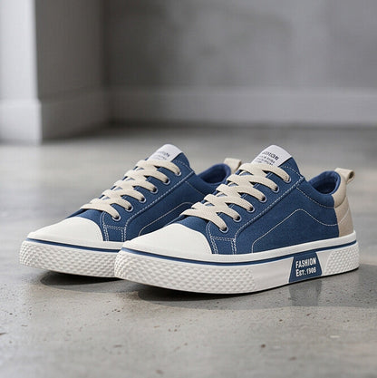 Retroglide — Canvas-Court-Sneaker mit grafischer Sohle