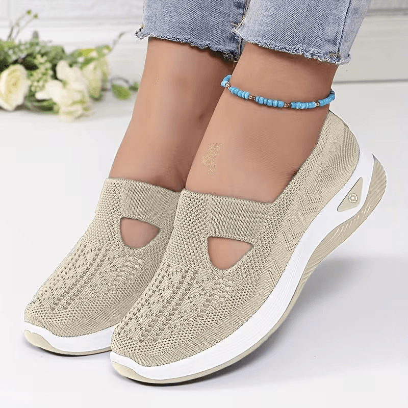 Pebble — Zapatillas sin cordones para caminar con suela curvada