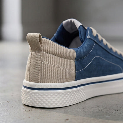 Retroglide — Canvas-Court-Sneaker mit grafischer Sohle