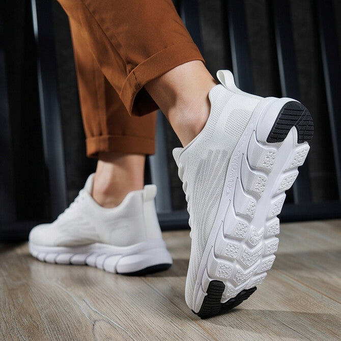 Strider — Sportlicher Mesh-Sneaker mit segmentierter Sohle