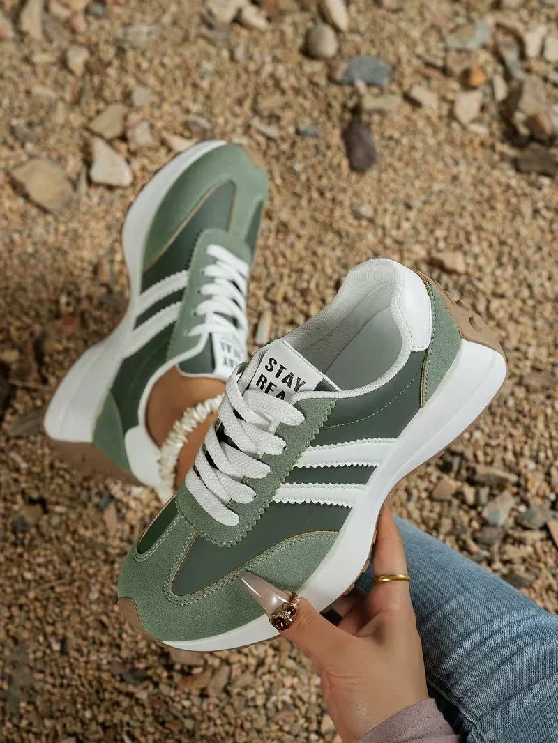 RetroFlex™ Sneaker – Retro-inspirierte Freizeitschuhe für jeden Tag