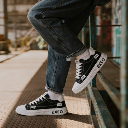 CanvaLift – Plateau-Sneaker mit gestickten Label-Details