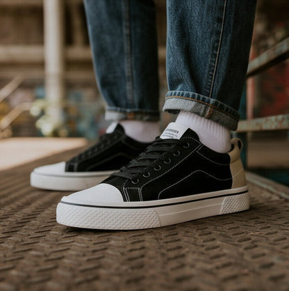 Retroglide — Canvas-Court-Sneaker mit grafischer Sohle