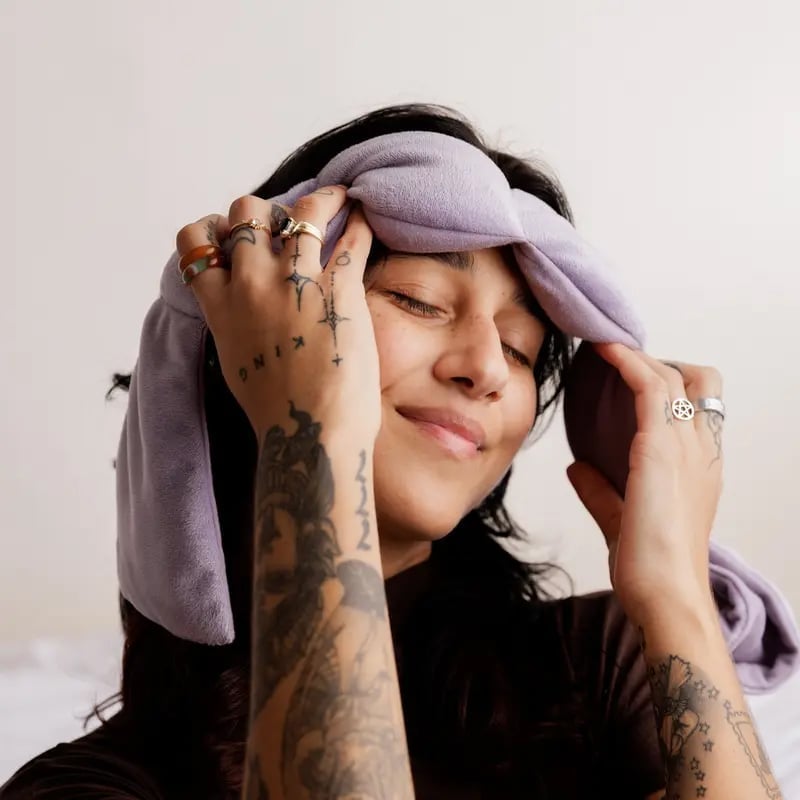 Máscara TranquilRest: máscara de terapia de sueño con peso