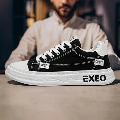 CanvaLift – Plateau-Sneaker mit gestickten Label-Details