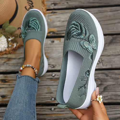 VelvetFlutter – Stilvolle bestickte Loafer