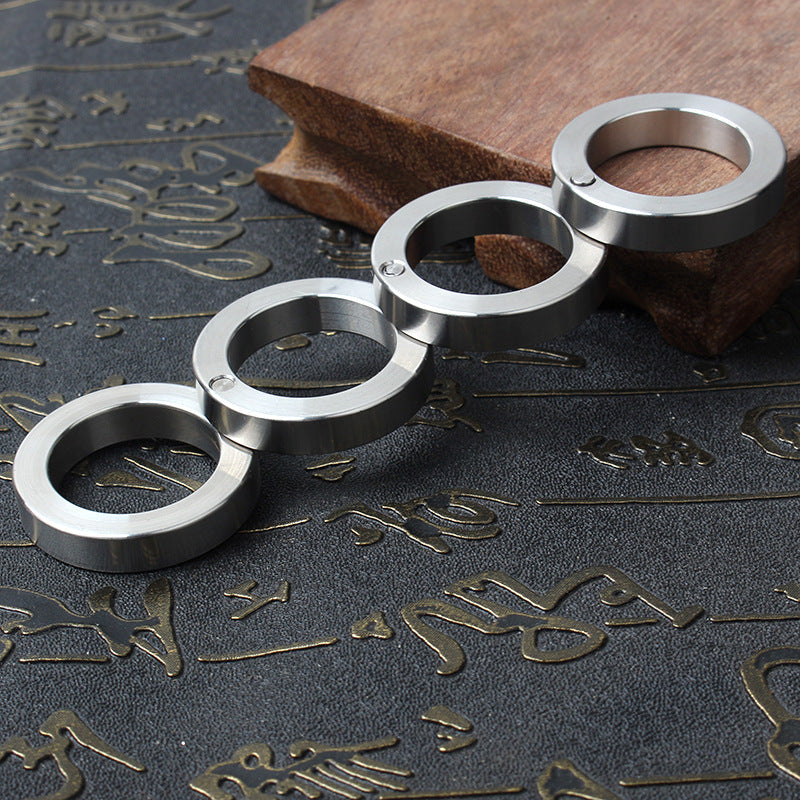 SteelGuard – Elegante Anillo de Seguridad Personal