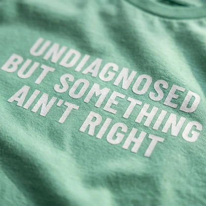 MoodThread – Camiseta gráfica Humor sin diagnosticar