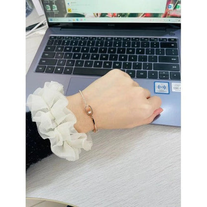 BrillianceFlow – Dancing Stone Armband