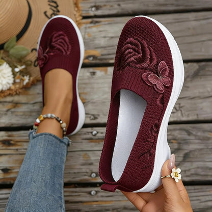 VelvetFlutter – Stilvolle bestickte Loafer