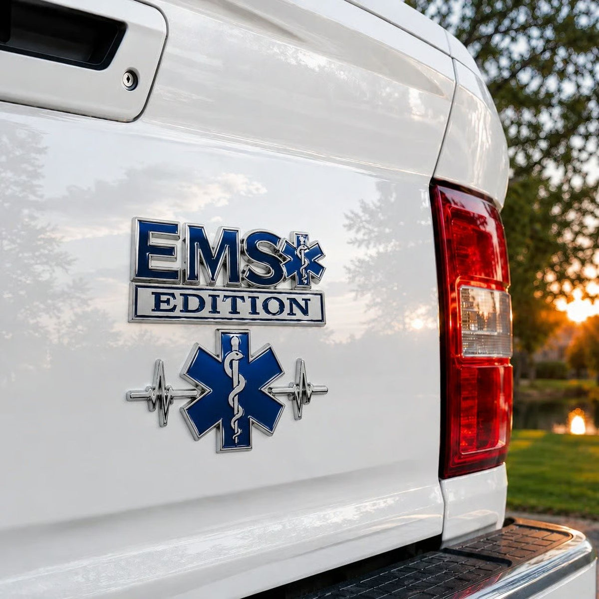 RapidResponse – Insignia metálica vehicular de EMS