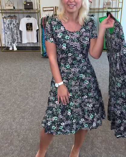 EleganceFit – Bedrucktes Kleid mit schlanker Taille