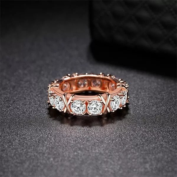 Moissanova – Anillo de Diamantes de Moissanita Magnetología