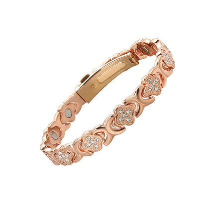 BloomGrace – Kupferarmband mit Blumen, eleganter Stil