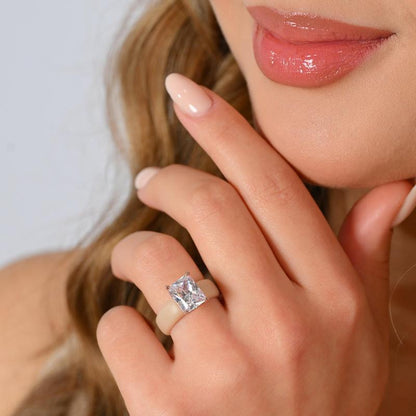 FlexiLuxe – Flexibles Ringband aus weichem Silikon