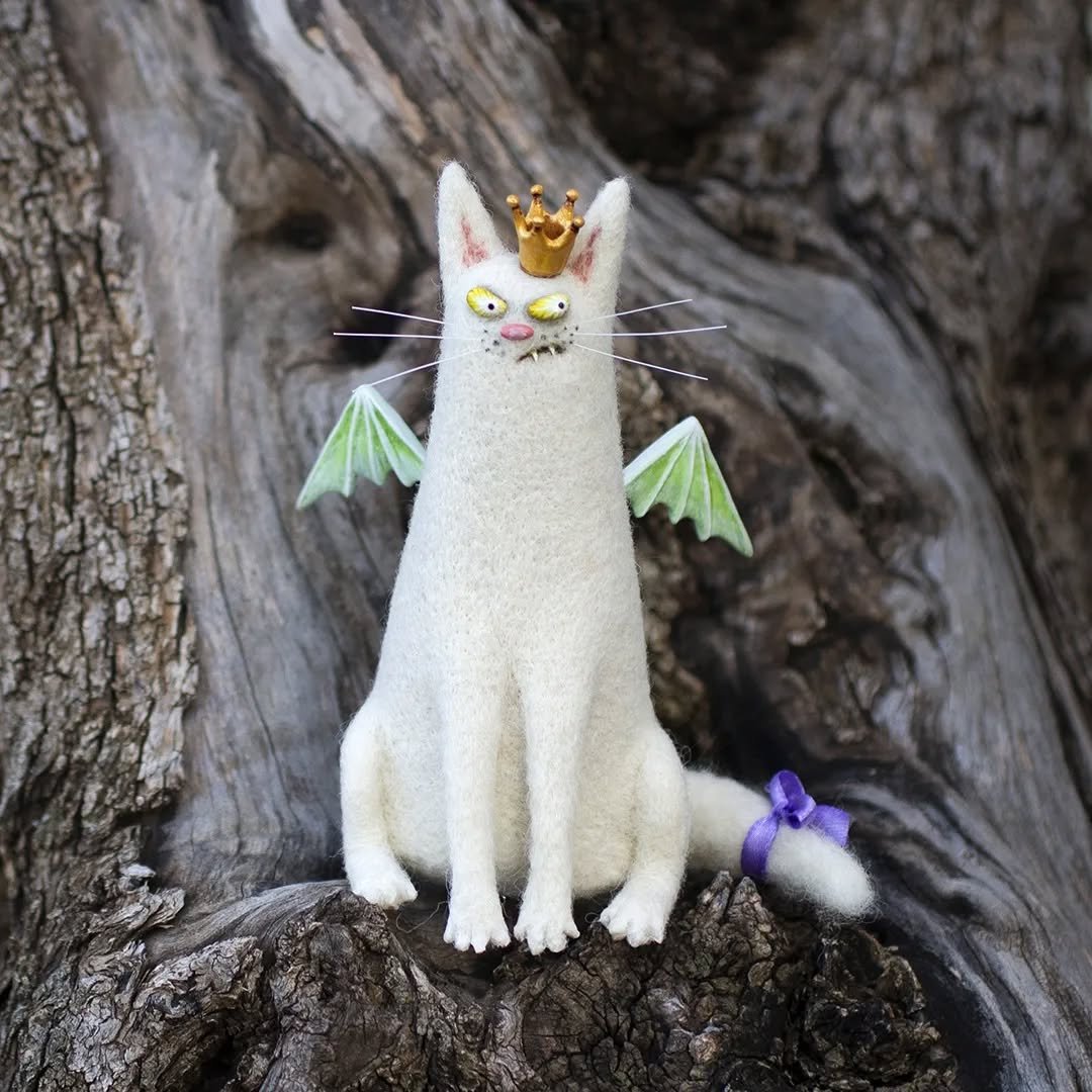CurioCat - Figura de lana suave