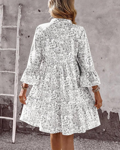 BloomLayer – Vestido floral de capas con cuello en V