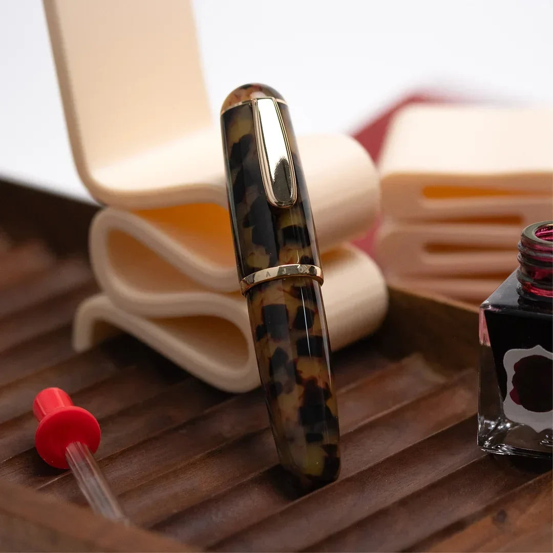 InkFlow – Pluma estilográfica portátil con plumín fino de escritura suave