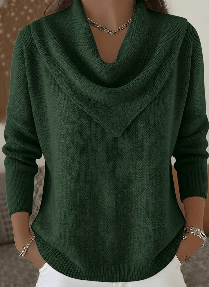 AuraKnit – Dreieck-Ausschnitt-Pullover