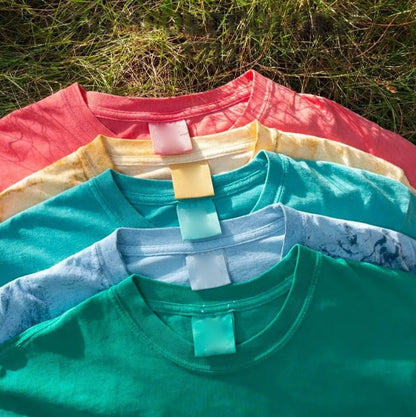RedWhiteRebel – Camiseta con retazos de bandera estadounidense retro