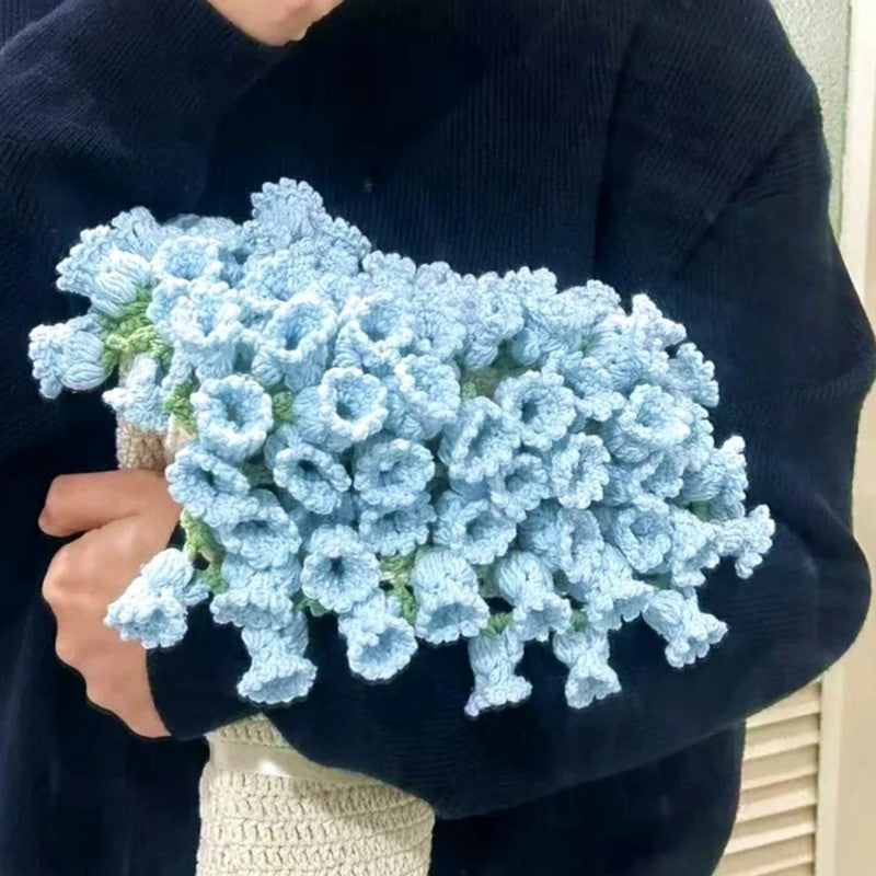 CozyBloom – DIY-Set für handgestrickte Rosendecke