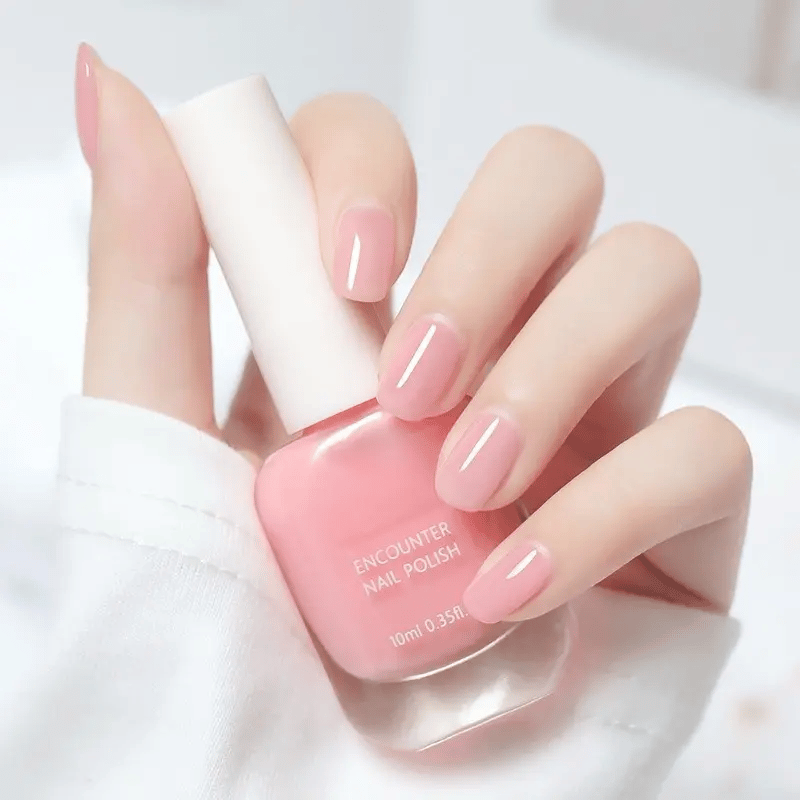 AquaGloss – Ungiftiger Nagellack auf Wasserbasis