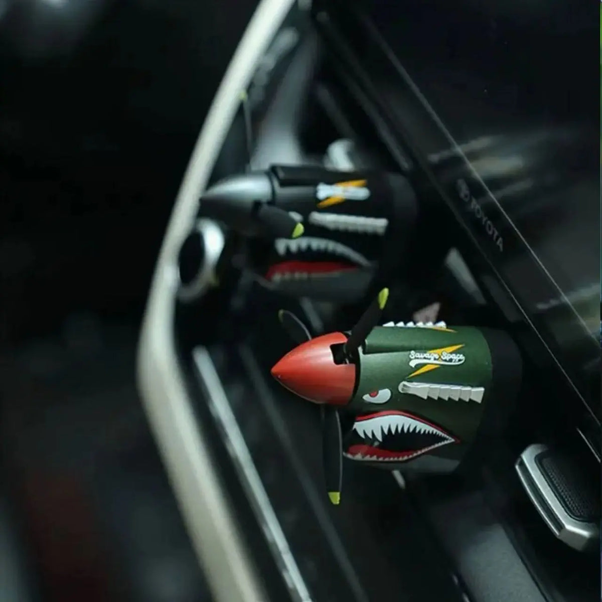 AeroFresh – Ambientador para Coche Avión Warhawk