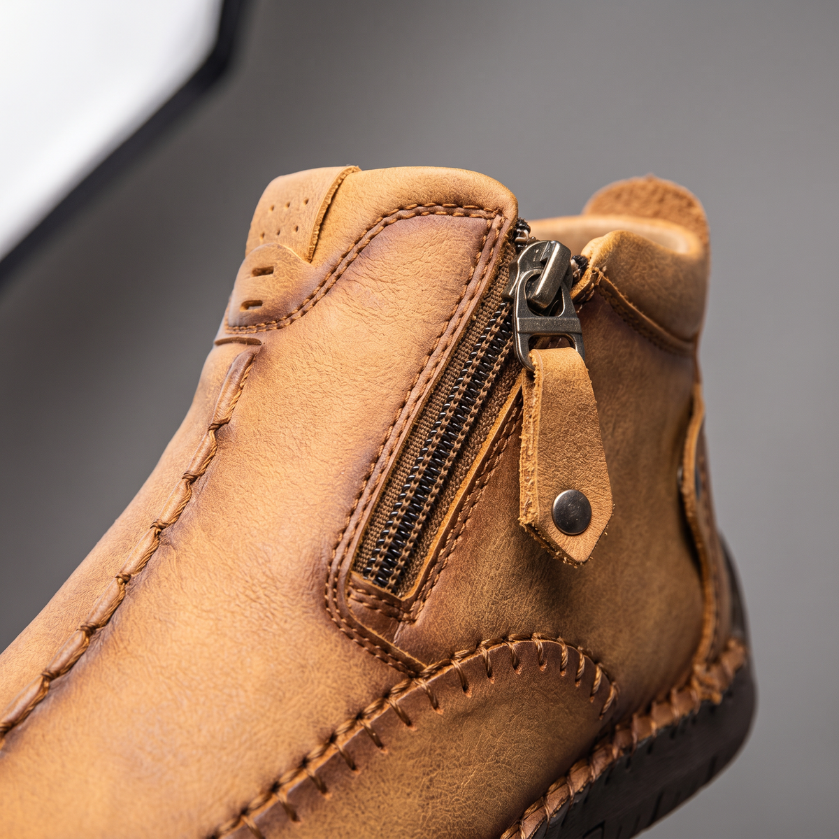 Hudson — Handgenähte Lederstiefeletten
