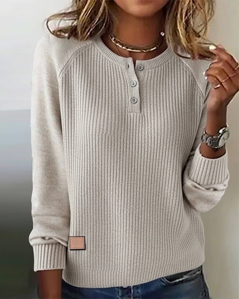 RaglaMode – Suéter elegante con mangas abotonadas