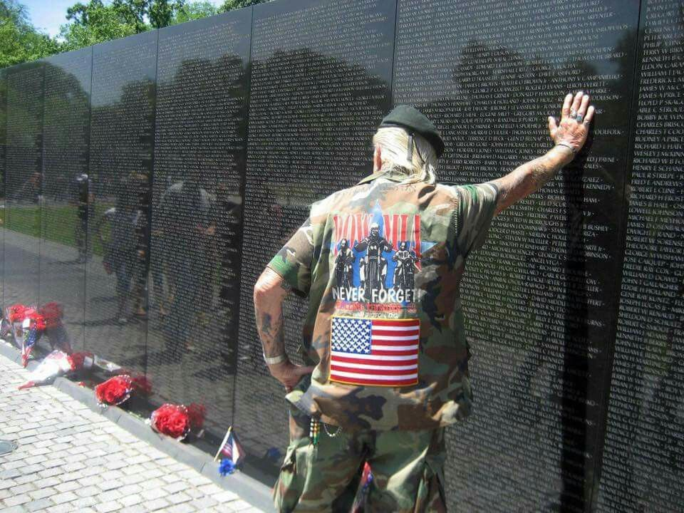 BraveBond – Vietnam-Veteran-Tribut-Überlebensarmband