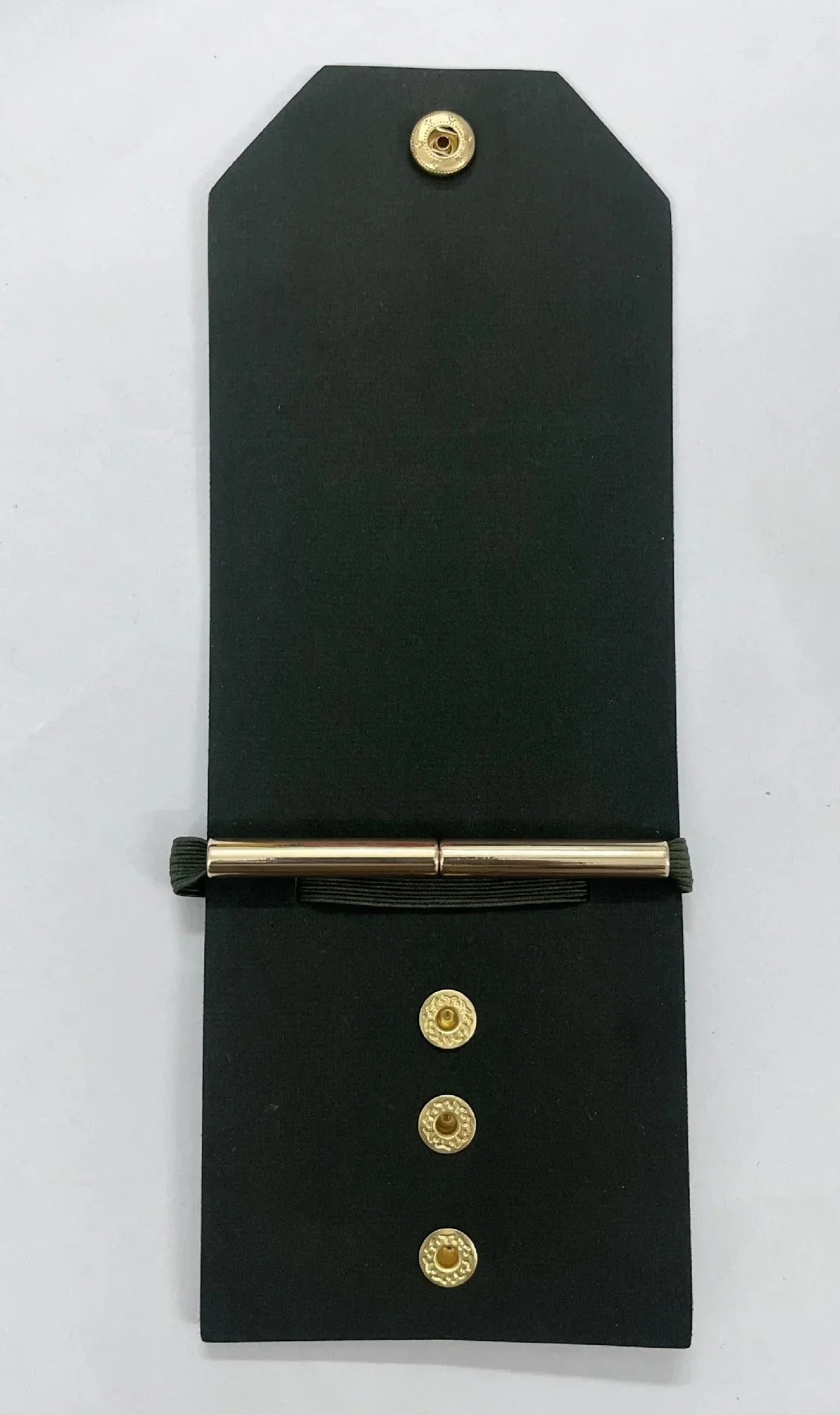 SlimVault – Cartera de cuero artesanal