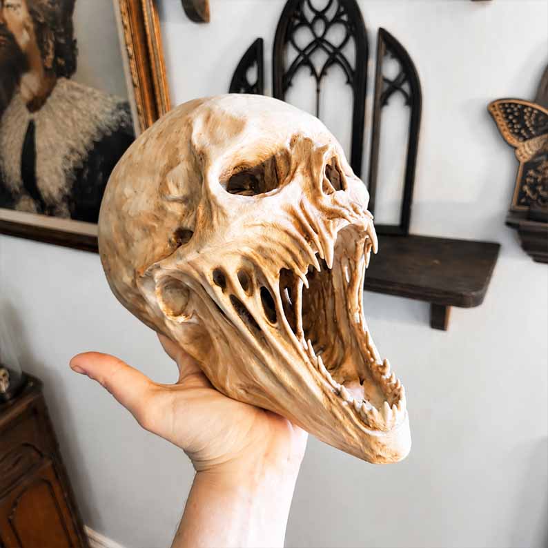 DreadHollow – Escultura del coleccionista de calaveras
