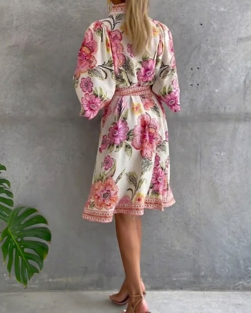 Vestido Estampado Línea A – Elegancia Fluida