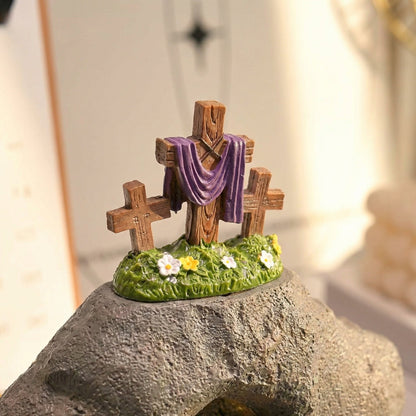 Escena de Pascua del Sepulcro Vacío con Luz de Resurrección