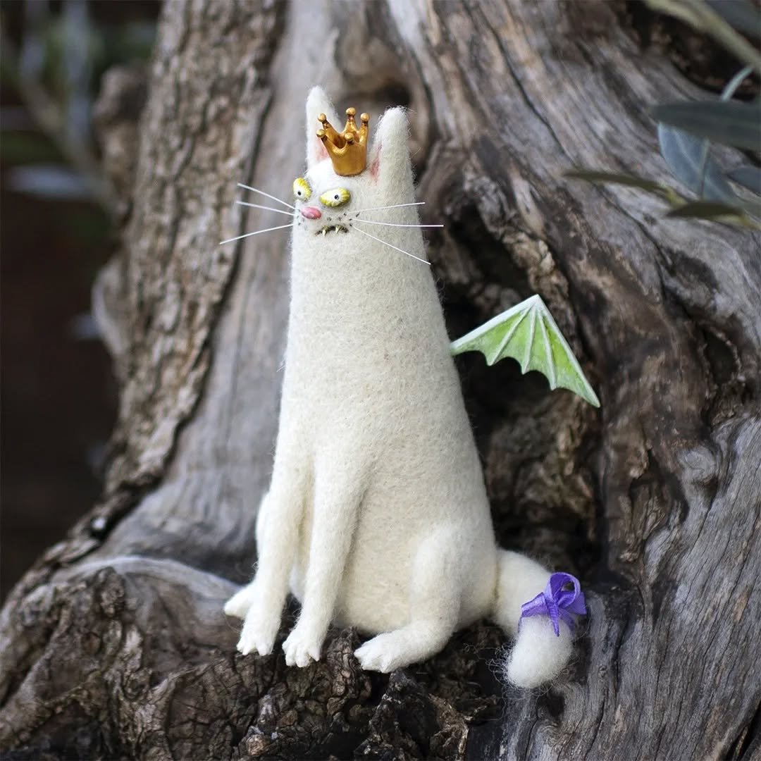 CurioCat - Figura de lana suave