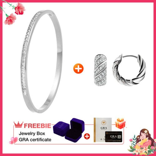 StarlightAura – Elegante Pulsera de Dijes