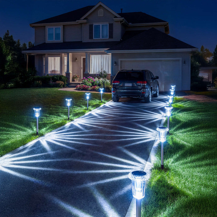 CelestiGlow – Lámpara de Exterior Celestial con Energía Solar