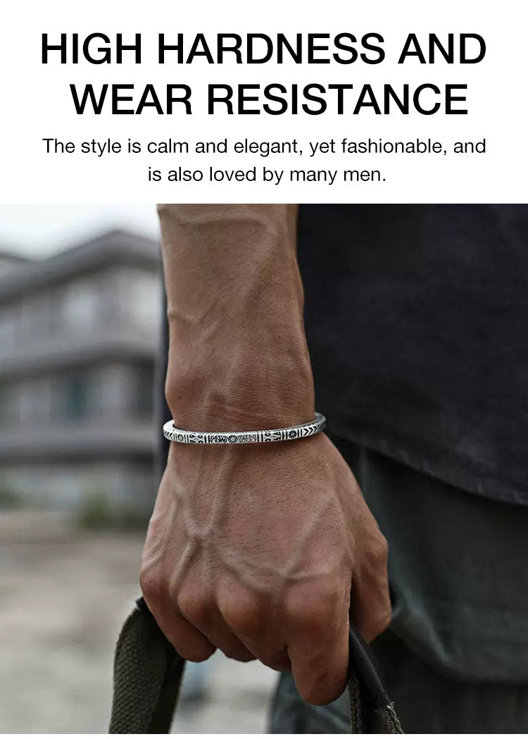 RuneLuxe – Pulsera inspirada en Tótem