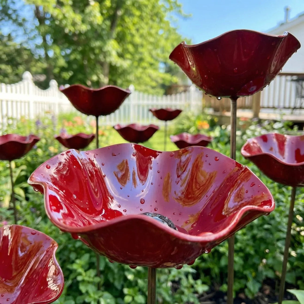 BloomForge – Handgefertigter Blumen-Gartenstecker aus Metall