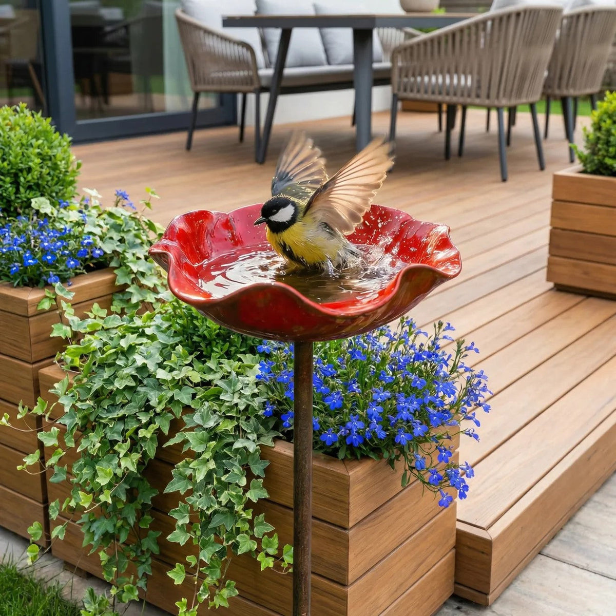 BloomForge – Handgefertigter Blumen-Gartenstecker aus Metall