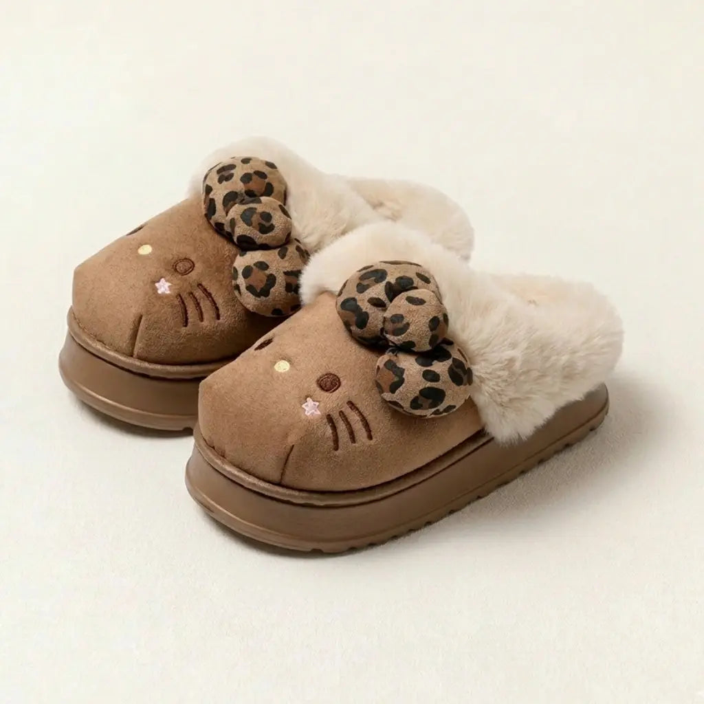 CozyKitty – Stilvolle Plüsch-Hausschuhe