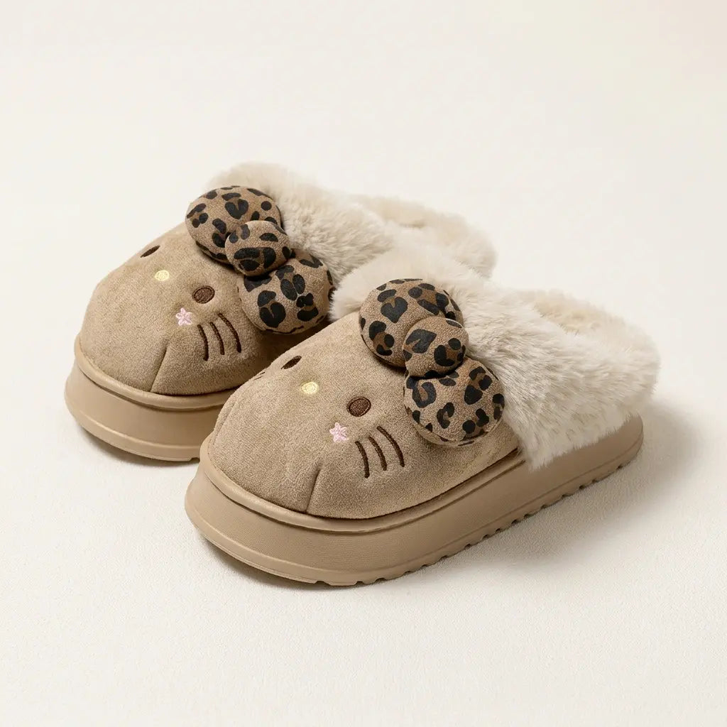 CozyKitty – Stilvolle Plüsch-Hausschuhe