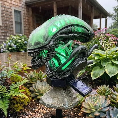 TitanFlame – LED-Solar-Monster-Gartenleuchte