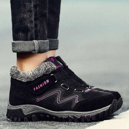 WARM AND COMFORTABLE NON-SLIP BOOTS | ALEVITA
