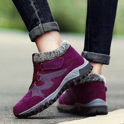 WARM AND COMFORTABLE NON-SLIP BOOTS | ALEVITA